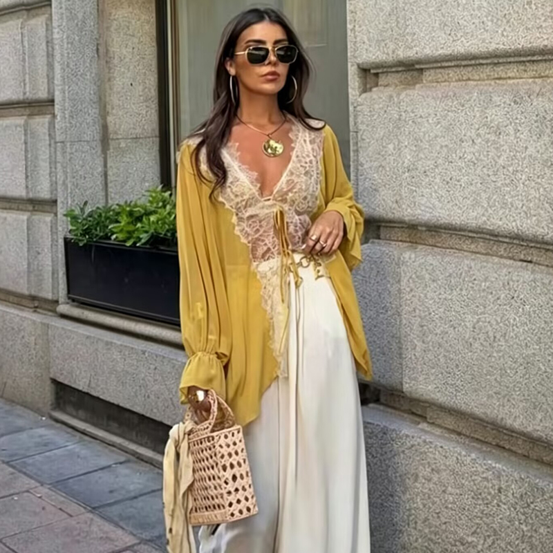 Women'S Young Fashion - Koronkowe damskie bluzki koszulowe na lato
