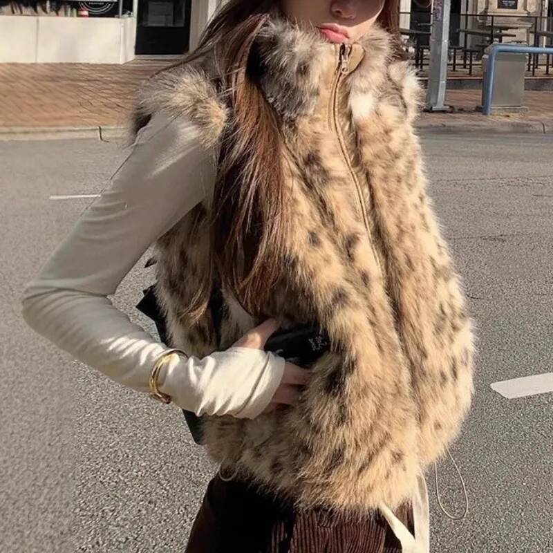 Women'S Fashion Gilet - Damska kamizelka z imitacji futra w
