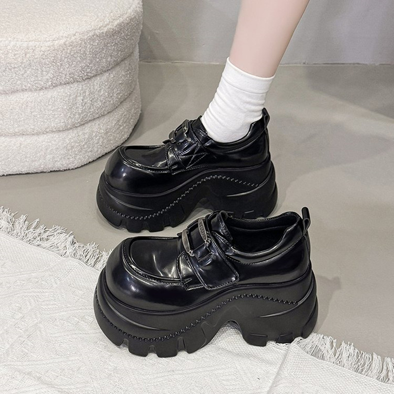 Nowe damskie mokasyny na platf – Women'S Fashion Trends Spring 2026 recenzja i cena