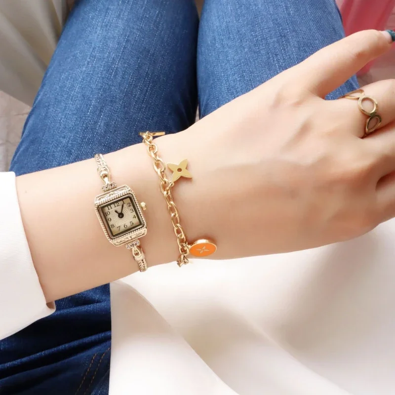 Delikatny i lekki luksusowy ze – Women'S Fashion Digital Watch recenzja i cena