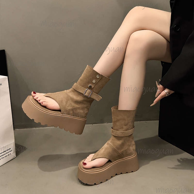Botki damskie na platformie w  – Women'S Fashion Trends Spring 2026 recenzja i cena